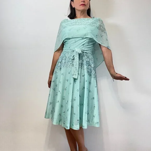 Vintage FRANCIS GALE 70s Aquamarine Floral Print Cape Dress - Size S/M - Picture 1 of 16
